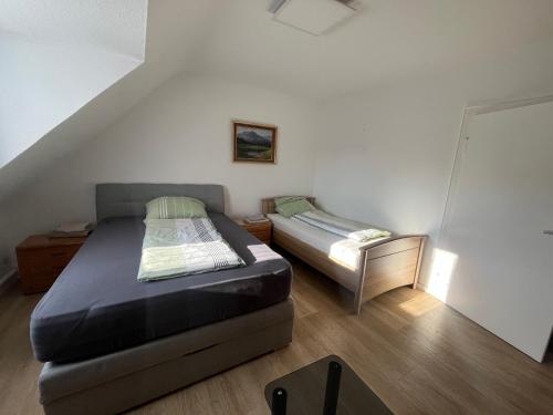 Beishan Apartment Dachgeschoss, Nürnberg (Foto 9)