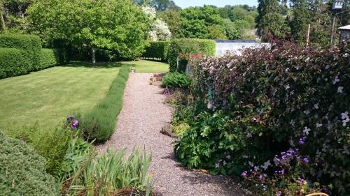 Glebe Country House - image 12