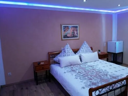Gäste Zimmer-Ristorante Kochertal da Enzo in Neuenstadt am Kocher, Deutschland