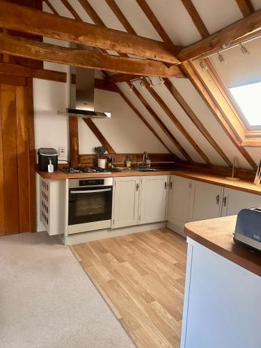The Granary in Hurstpierpoint and Sayers Common