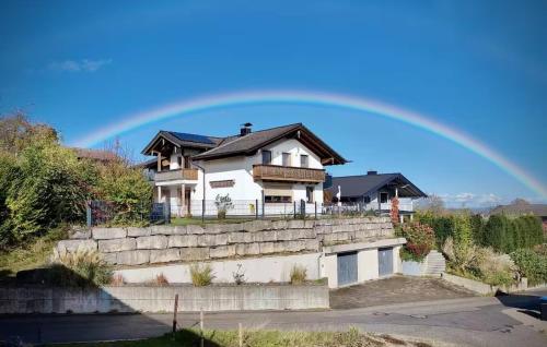 Servus Chiemgau - Große Wohnung mit Bergblick in 弗拉斯多夫