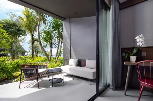 Facilities, Quenzo Beach Resort in Padang Bai