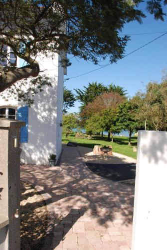Maison les pieds dans l'eau gîte à louer Leach'mat
