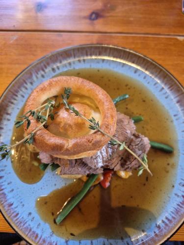 The Coldstreamer Inn – Gulval, PA