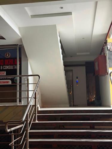 Luxury apartment in Bahria Town Islamabad - image 6
