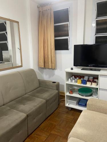 Apartment in Pitangueras a few meters from the beach near Rasa Manjari