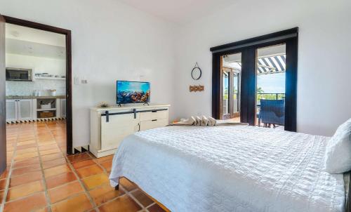 Kyo I Rustic Villa Beach/Golf Paradise in Rio Mar in Rio Grande