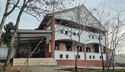 Villa Nest Uludağ – khách sạn tại Khac