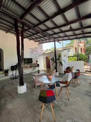 Tsunami Hostel in Tamarindo