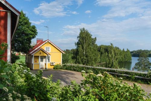 Mökki maaseudulla (Mokki maaseudulla) in Кангасала