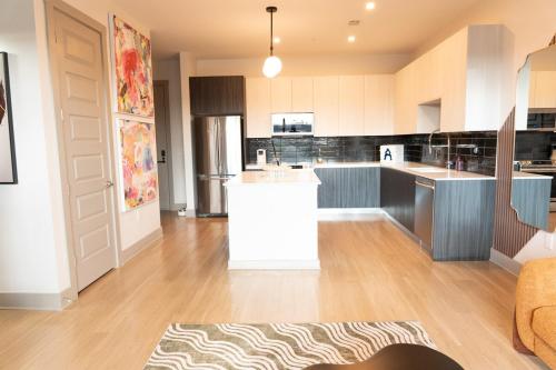 Midtown Condo Sky Deck with Fast WiFi & Free Parking in Blandtown