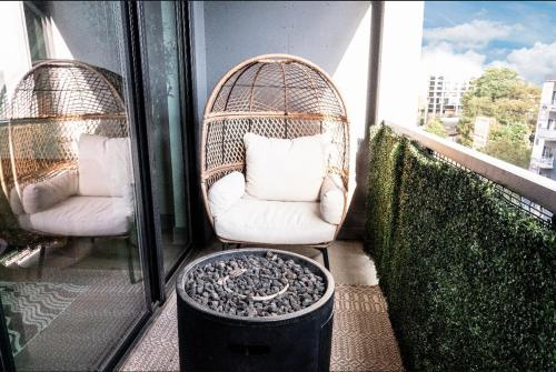Midtown Condo Sky Deck with Fast WiFi & Free Parking in Blandtown