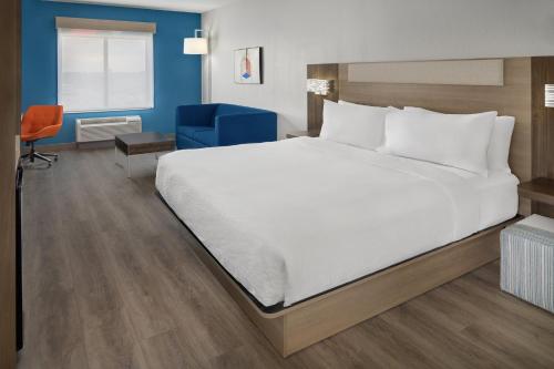 Holiday Inn Express Hotel and Suites - Odessa an IHG Hotel - main image