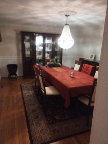 Lucious Lagrangeville in Red Oaks Mill (NY)