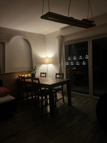 Stylish & Spacious Apartment with Patio in Stams