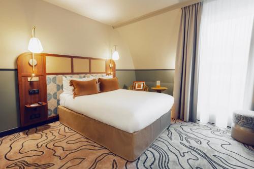 room detail thumbnail 0