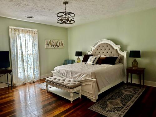 The Versailles House Keeneland and Bourbon Trail in 凡爾賽 (KY)