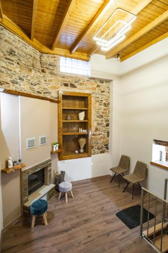 Mary's cozy apartment 2 in Kampos Skoureikon