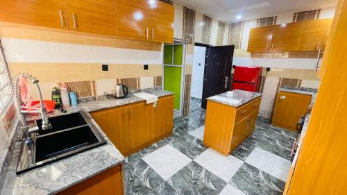 Gabitobos Apartment in Akure
