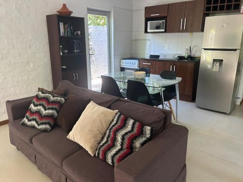 Rent a nice house in a quiet area of El Tesoro