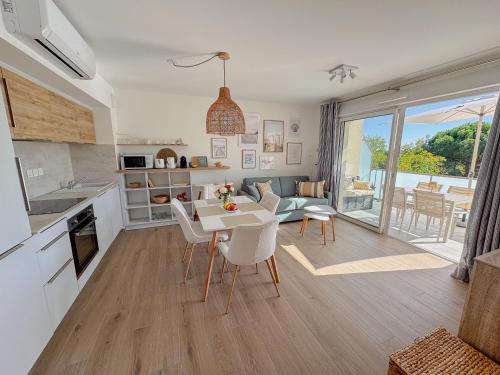 Hespera, Exceptionnel, Classé 3 étoiles, Vue mer, Accès plage direct, Parking privé – khách sạn tại Vias