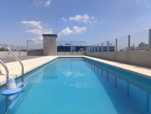 Precioso monoambiente con piscina a pasos de la Bombonera in Boca