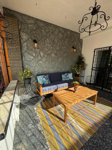 The Carnival Residence at Queens Park Savannah – khách sạn tại Belmont