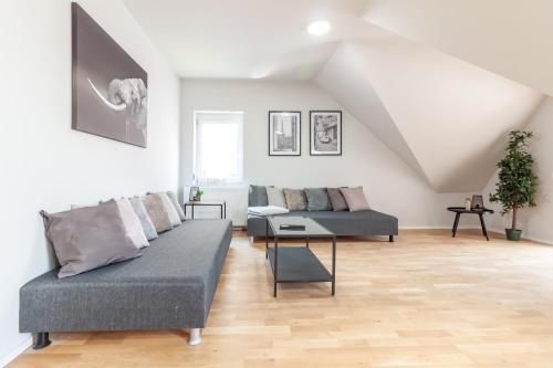nJoy! Bright Apartment - Beuren Therme & Parkplatz in Beuren, Deutschland