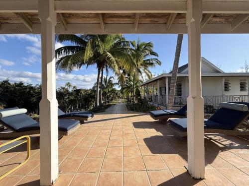 Rocks Retreat home in Governors Harbour