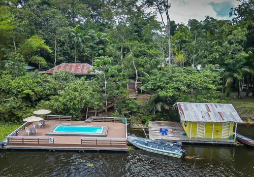 Seringueira jungle Lodge in Careiro