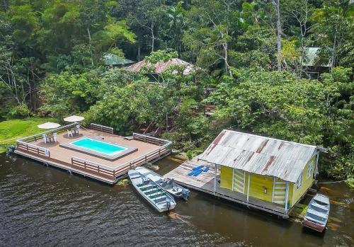Seringueira jungle Lodge in Careiro