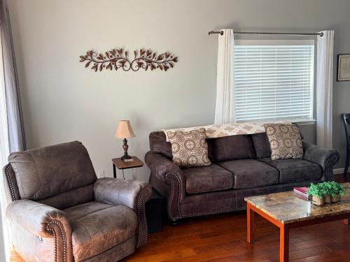 Penthouse suite at Holiday Hills Book today in Branson, USA
