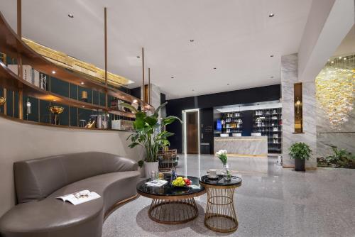 Facilities, Waya Hotel - Xi'an Jiaotong University Xingqing Campus Xianning Road Metro Station Branch in Xing Qing Gong Park