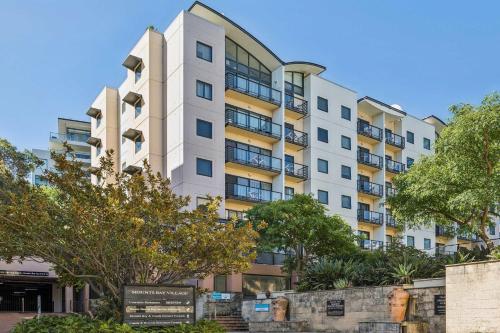 Simple City Accommodation Near CBD - image 4