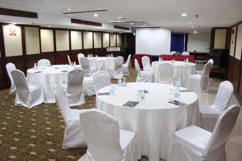 Rated highly by Business travelers