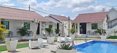 Maecon D'River Resort - Kuala Terengganu