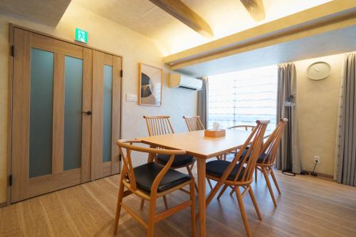 PREMIER suite Shinjuku West 3F 4F