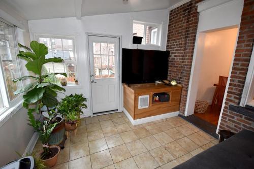 Facilities, Cerca de Nueva York, Confortable in West New York