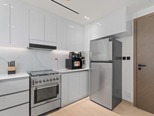 Charming 2BDR Stay in Binghatti Corner- JVC - image 12