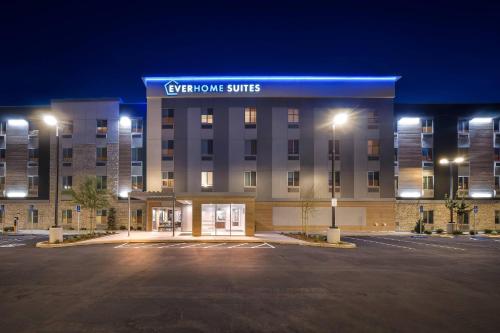 Létesítmények, Everhome Suites San Bernardino - Loma Linda in San Bernardino (Kalifornia)