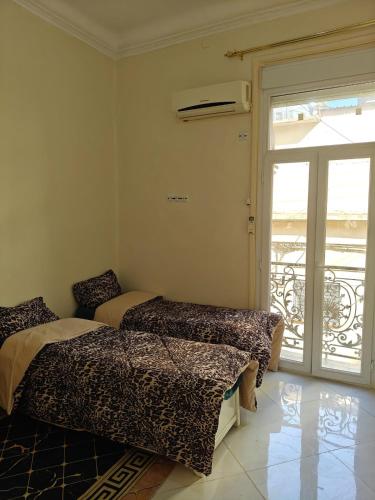Appartement au Cœur d'Oran proche front de mer in Hai El Moudjahiddine