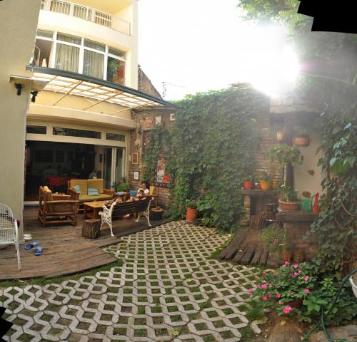 Sun Hostel – Belgrade, NY