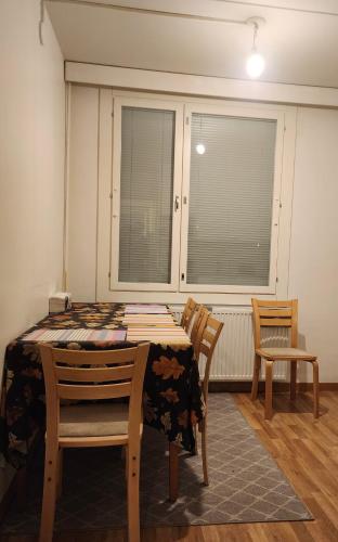 Cozy Room Near Itakeskus Metro in Marjaniemi