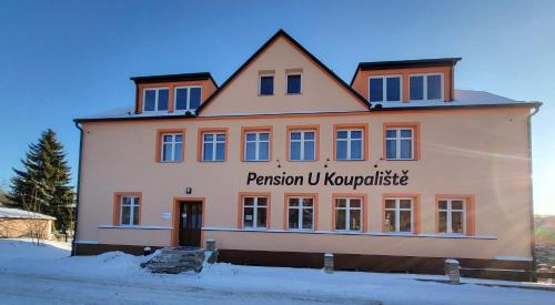 Pension U Koupaliště - Tisá