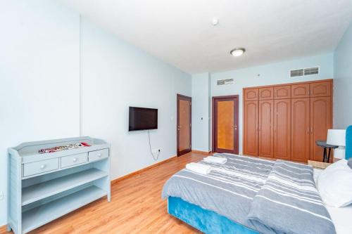 Beach and sand haven at ajman corniche! - image 2
