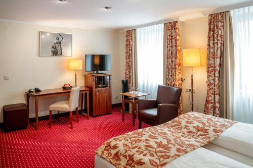 room detail thumbnail 0