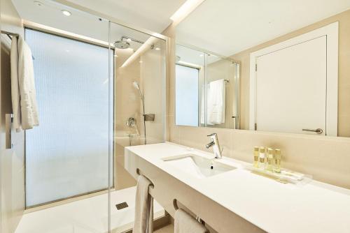 Eurostars Ibiza - image 6