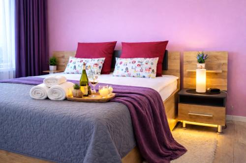 Cloud Sunrise Spacious & King Beds & Free Private Parking – khách sạn tại Dumbrăvița