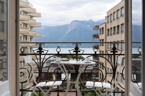 陽台/露台, 蒙特勒赫爾維提J5酒店 (J5 Hotels Helvetie Montreux) in 蒙特勒市中心