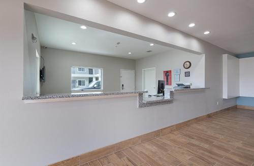 Scottish Inns & Suites - Crosby in Highlands (TX)